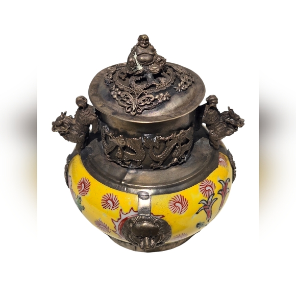 Stunning Antique Chinese Yellow and Red Porcelain Dragon &‎ Lion Incense Burner - Picture 3 of 7